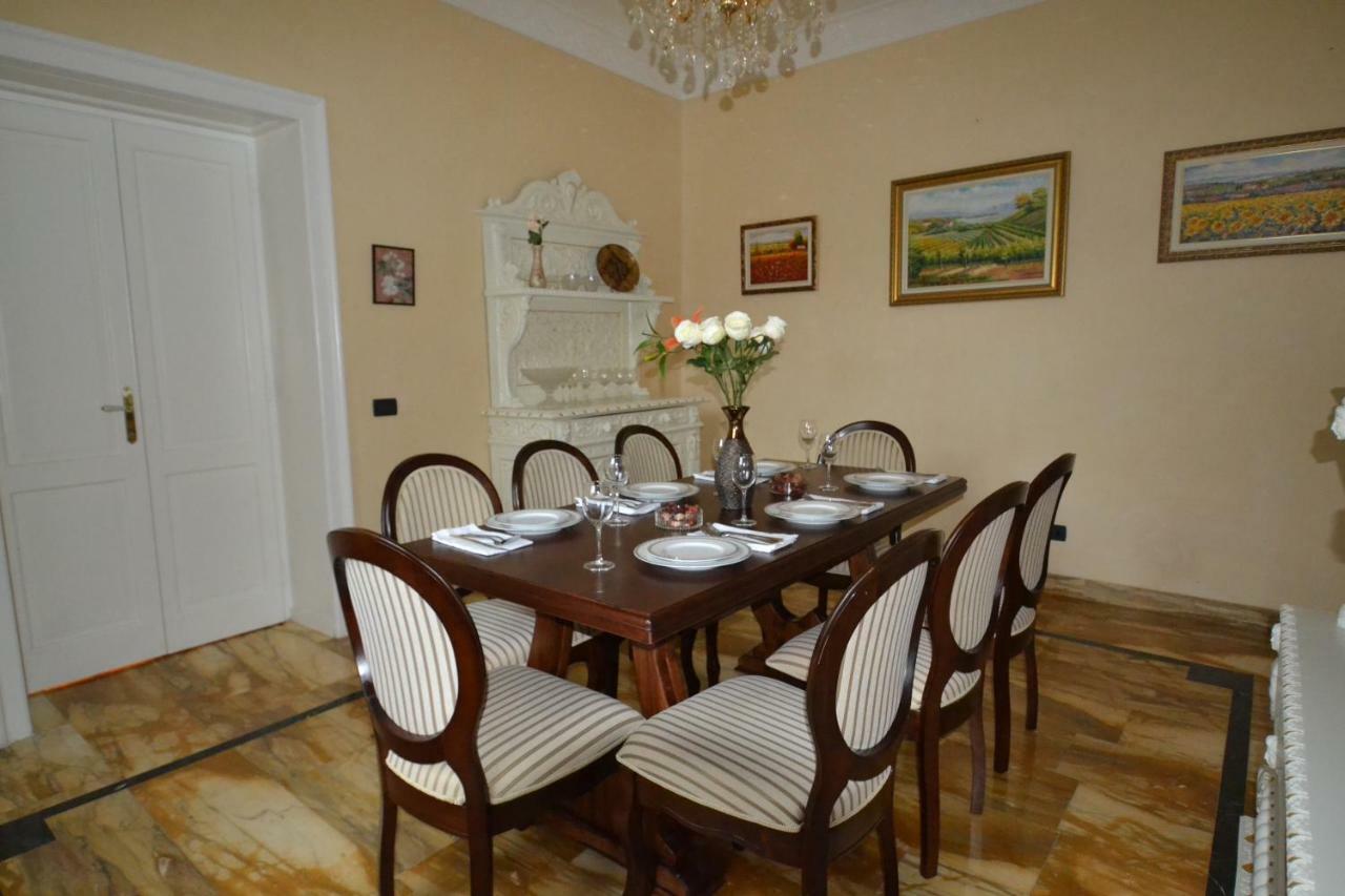 Villa Rina Deluxe And Cottage Porto Ceresio Kültér fotó