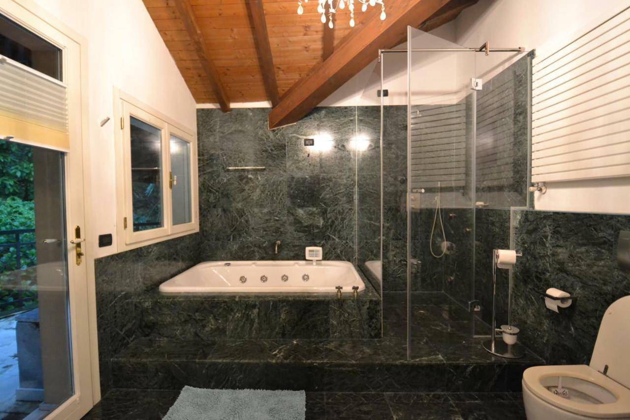 Villa Rina Deluxe And Cottage Porto Ceresio Kültér fotó